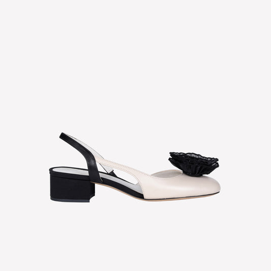 SLINGBACK IN PELLE BICOLORE CON FIORE IN TULLE ANTONIE - NO DISCOUNT | Roberto Festa