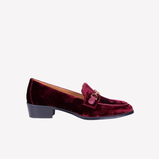 BURGUNDY VELVET LOAFER WITH GOLD CLAMP ACCESSORY AXEL - Loafers | Roberto Festa