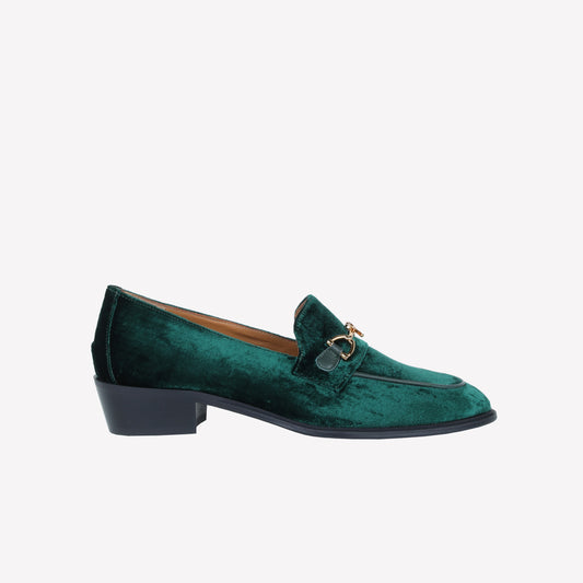 GREEN VELVET LOAFER WITH GOLD CLAMP ACCESSORY AXEL - Back to Office | Roberto Festa