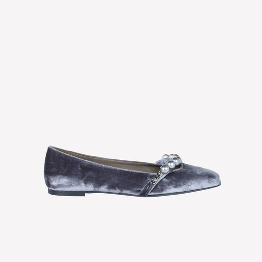 VELVET BALLERINA WITH PEARL STRAP LILISA - Ballerina | Roberto Festa