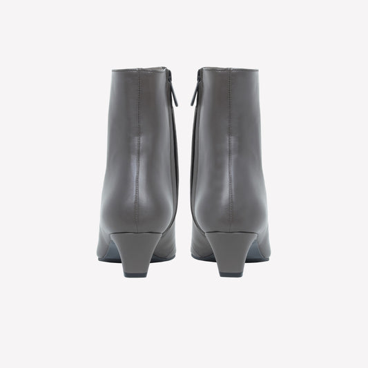 LAMBSKIN ANKLE BOOT WITH MATTE METAL DETAIL LISSY - Boots and Booties | Roberto Festa